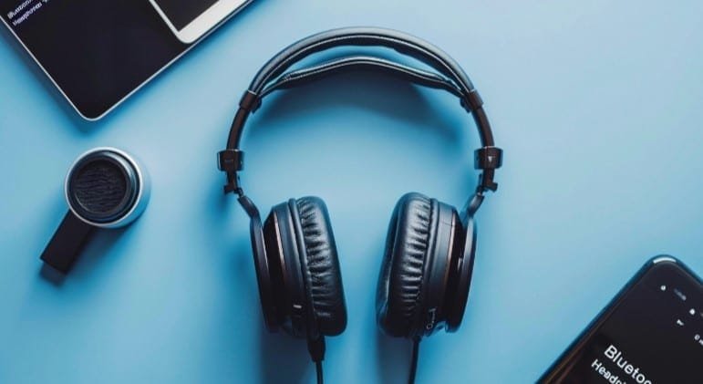 Bluetooth headphones